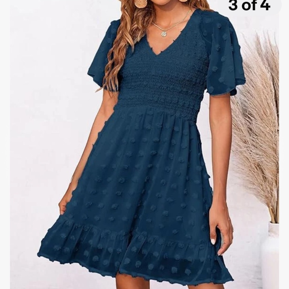 NWT $53 SZ M BTFBM V Neck Smocked Short Sleeve Casual Dress Swiss Dot